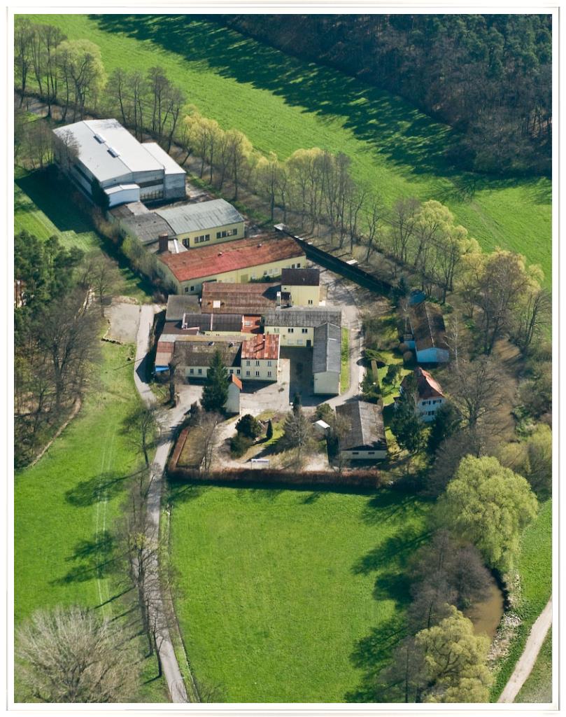 Luftbild Halle / Lager / Produktion Schwabach