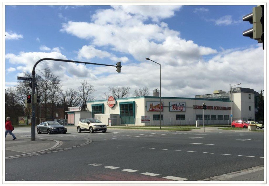 Strassenansicht Halle / Lager / Produktion N�rnberg